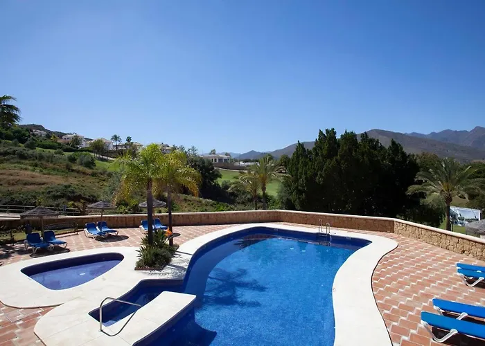 Semesterbostad Mediterranean Townhouse Calagolf *